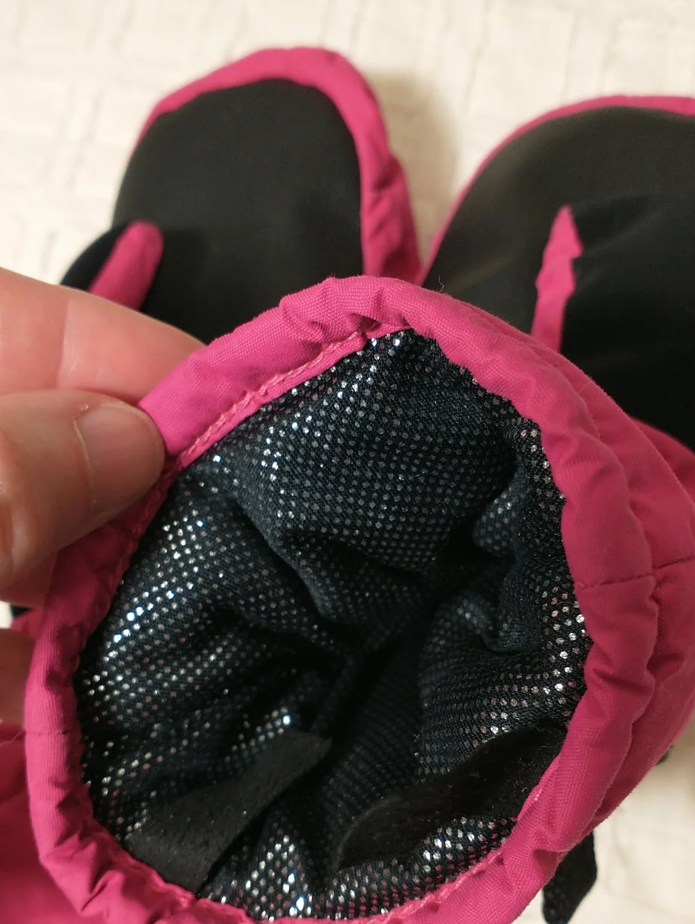 Columbia Omni Heat Pink Girls Mittens, Size M, Winter Outdoors